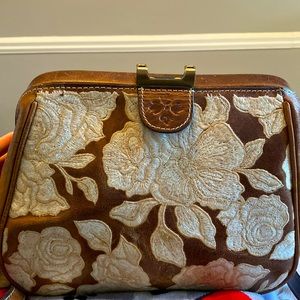 Medium Sized Patricia Nash Crossbody Bag